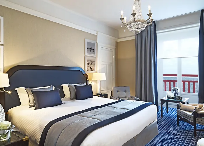 Barrière L'hermitage Hotel 5*