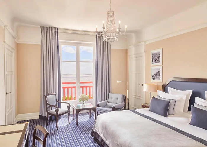 Barrière L'hermitage Hotel 5*