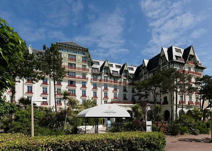 Barrière L'hermitage 5*