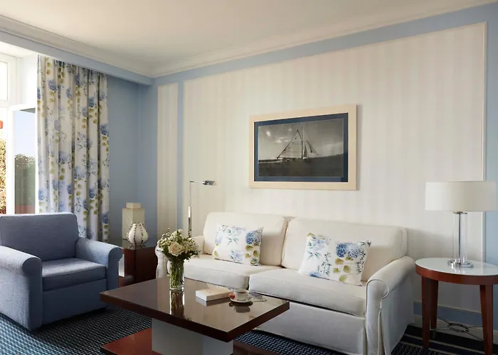 Barrière L'hermitage 5*