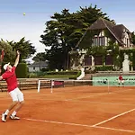 Barriere L'hermitage Отель