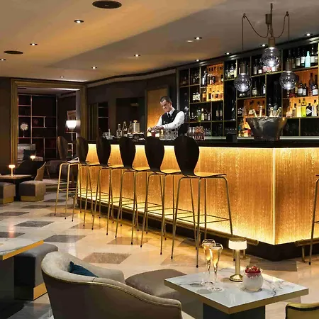 Barriere L'hermitage Hotel