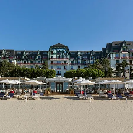 Ξενοδοχείο Barriere L'hermitage 5*