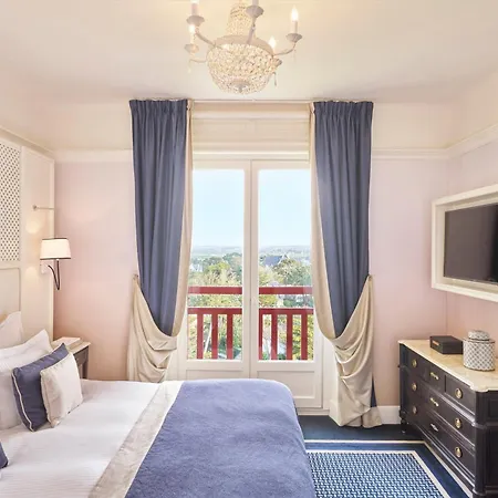 Szálloda Barriere L'hermitage