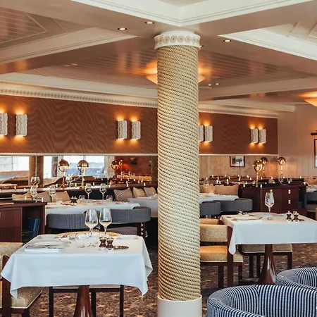 Barriere L'hermitage Szálloda La Baule