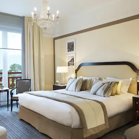 Hotell Barriere L'hermitage