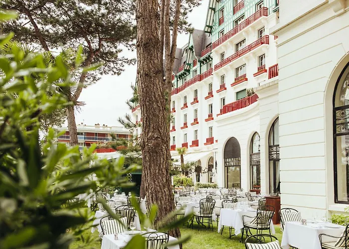 Barriere L'hermitage Hotel